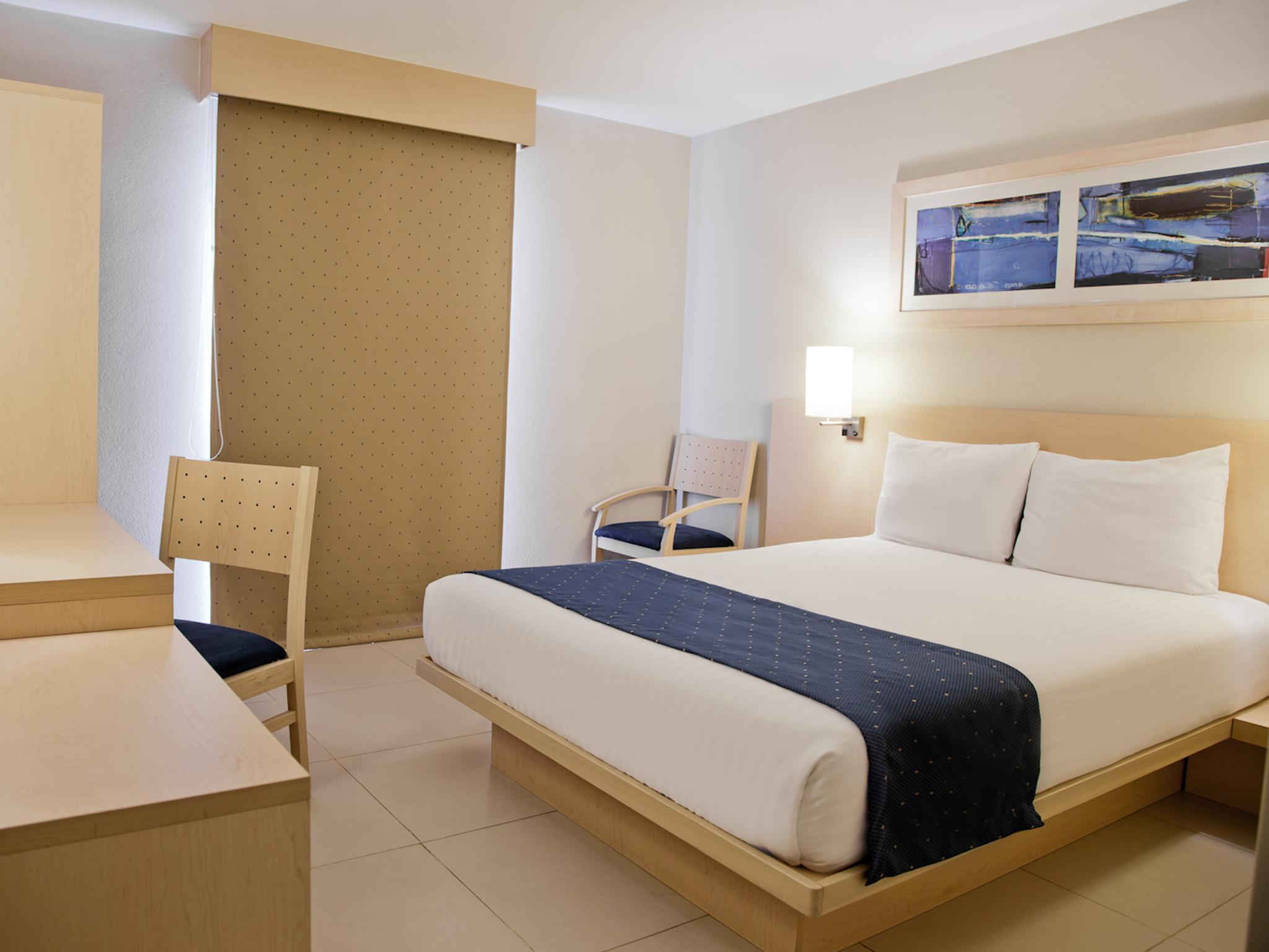 City Express Junior By Marriott Villahermosa Bagian luar foto