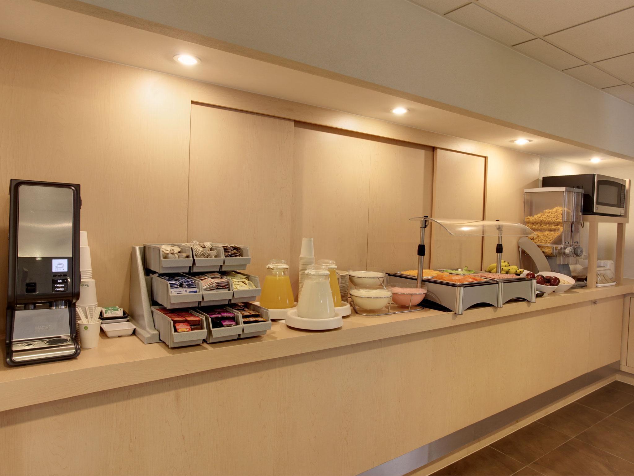 City Express Junior By Marriott Villahermosa Bagian luar foto