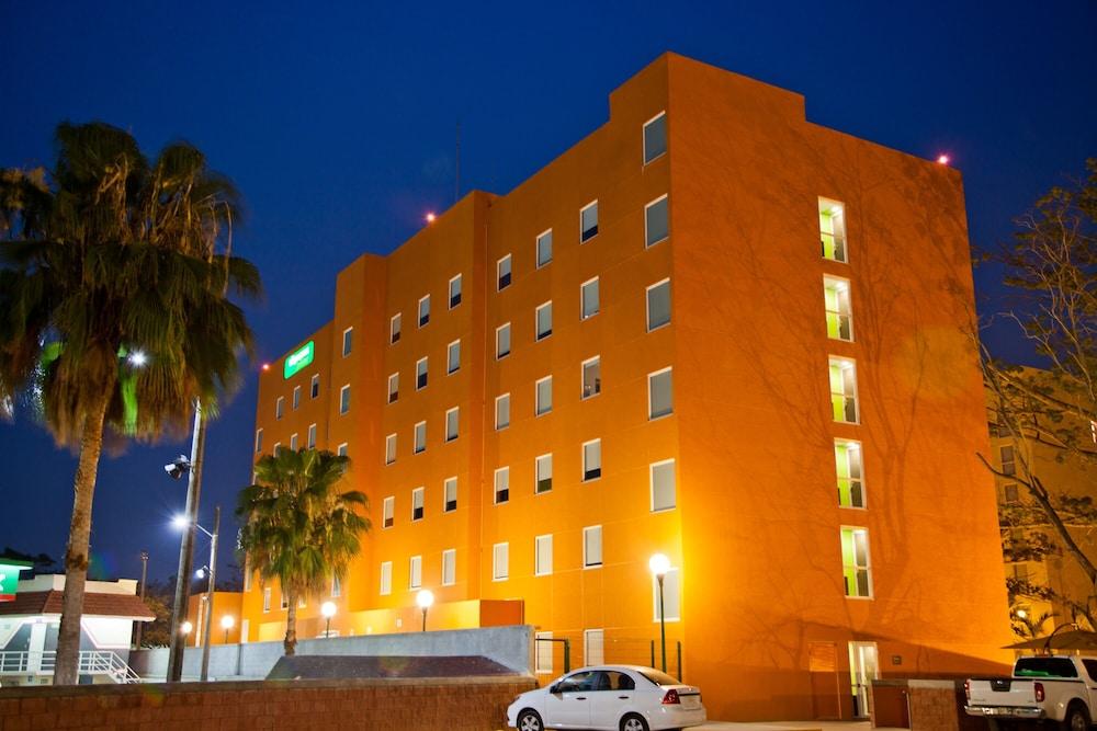 City Express Junior By Marriott Villahermosa Bagian luar foto