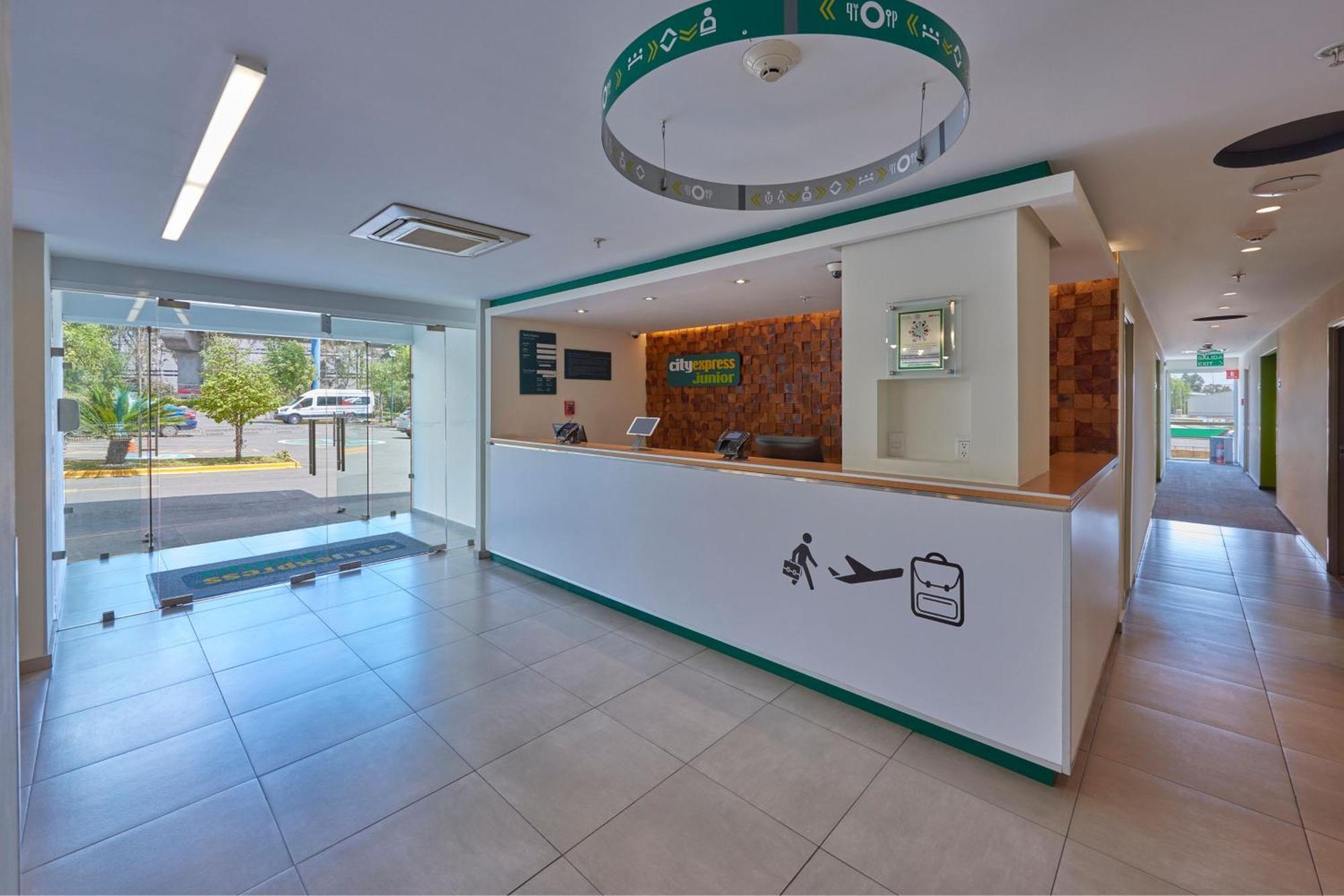 City Express Junior By Marriott Villahermosa Bagian luar foto