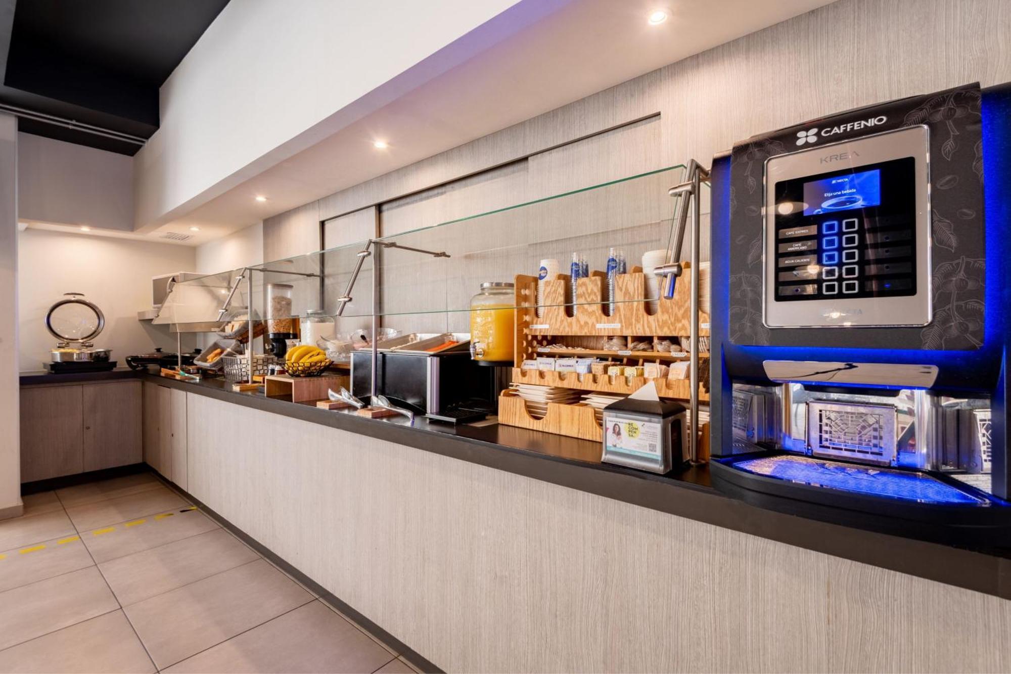 City Express Junior By Marriott Villahermosa Bagian luar foto