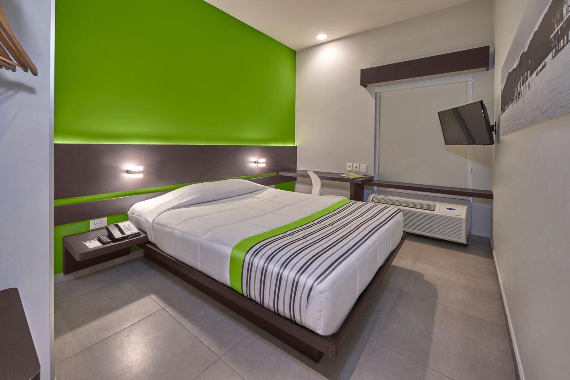 City Express Junior By Marriott Villahermosa Bagian luar foto